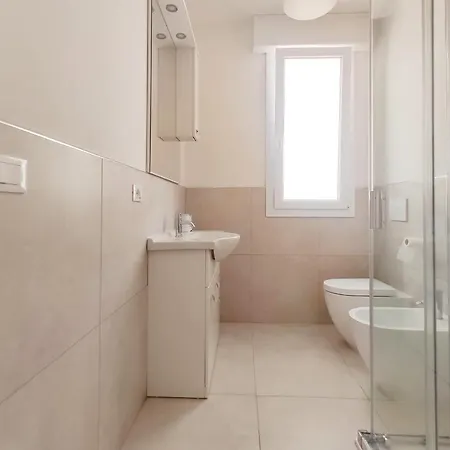 Volta - Appena Ristrutturato - 100 Mt Da Piazza Mazzini *