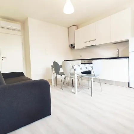 Volta - Appena Ristrutturato - 100 Mt Da Piazza Mazzini *